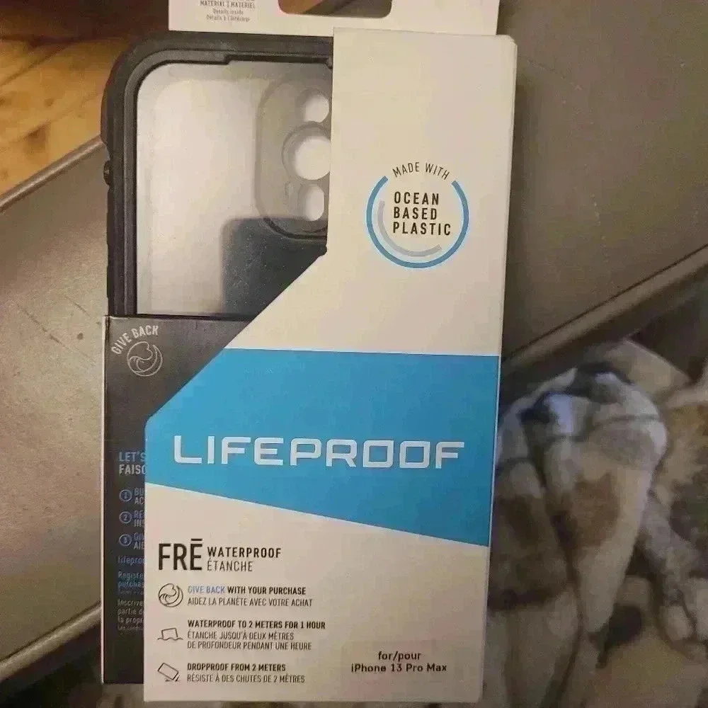 Life proof IPHONE case - Picture 1 of 4